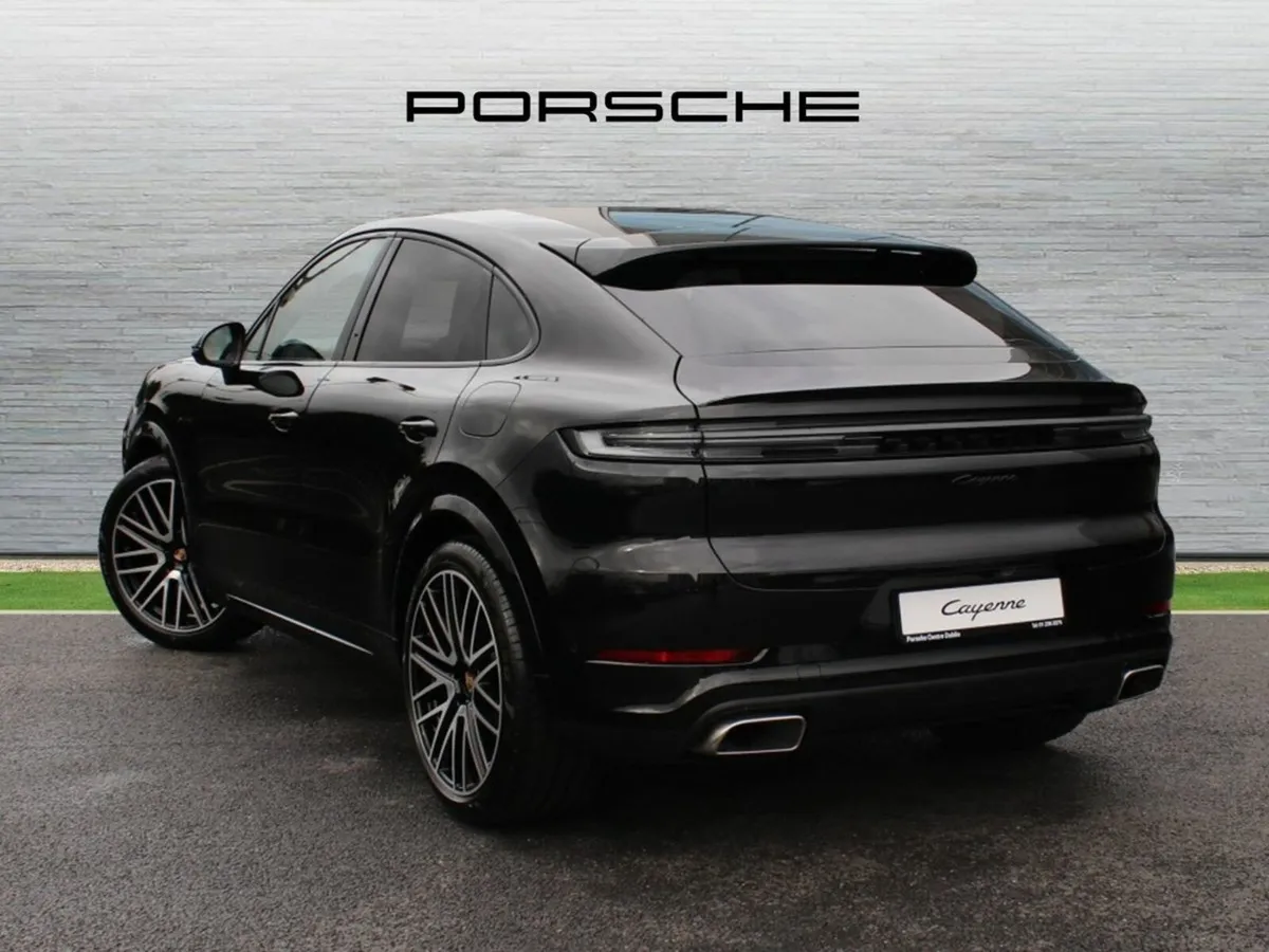 Porsche Cayenne E-Hybrid Coupe (New) - Image 2