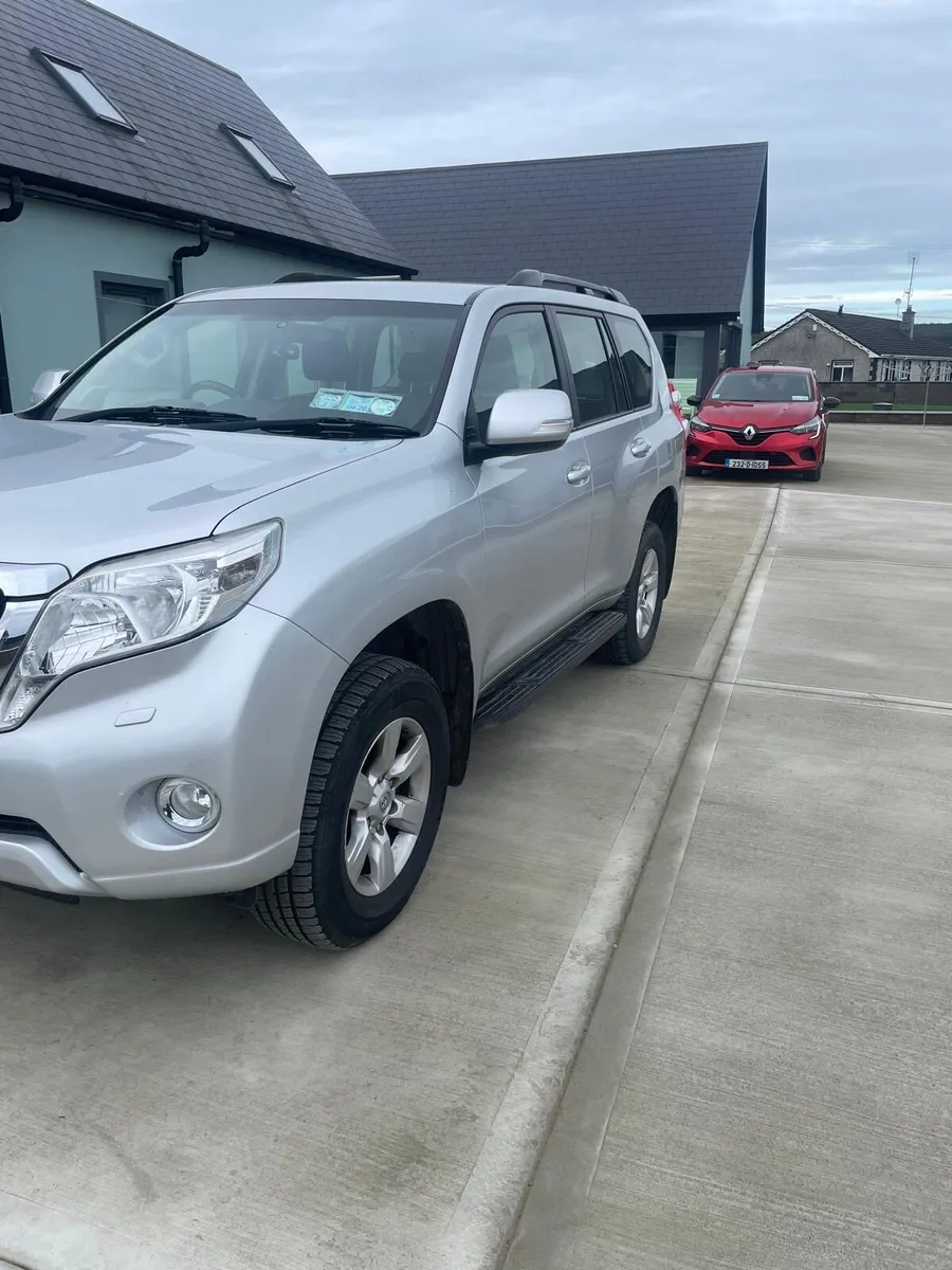 Toyota landcruiser - Image 4