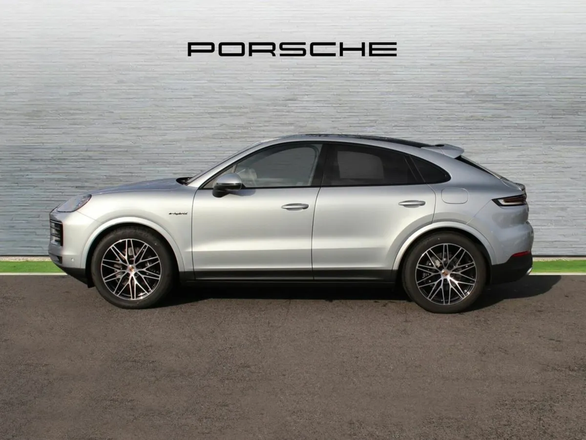 Porsche Cayenne e-Hybrid - Image 4
