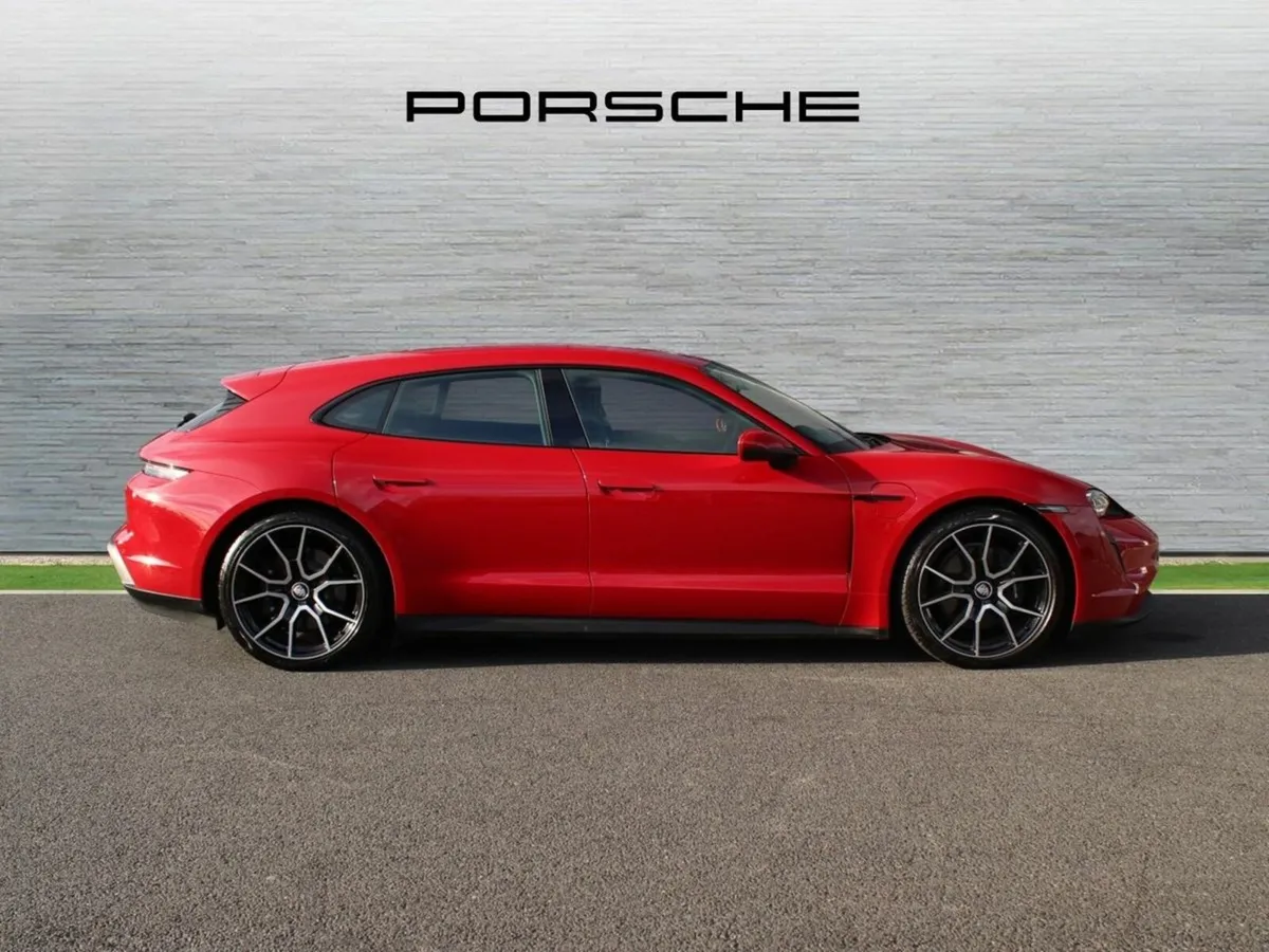 Porsche Taycan Taycan Sport Turismo - Image 4