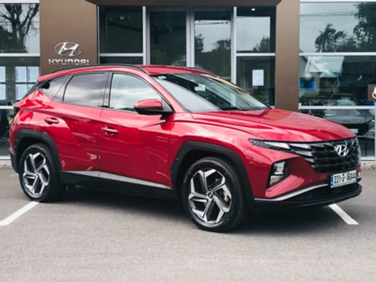 Hyundai Tucson Executive 1.6 Plug-In Hybrid 4WD - Image 1