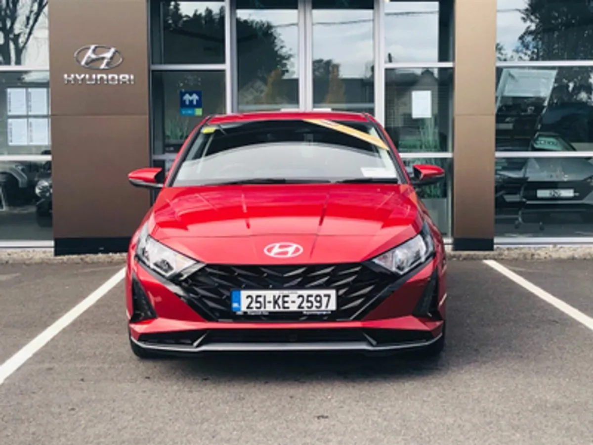 Hyundai i20 Deluxe Plus 1.0 Automatic - Image 2