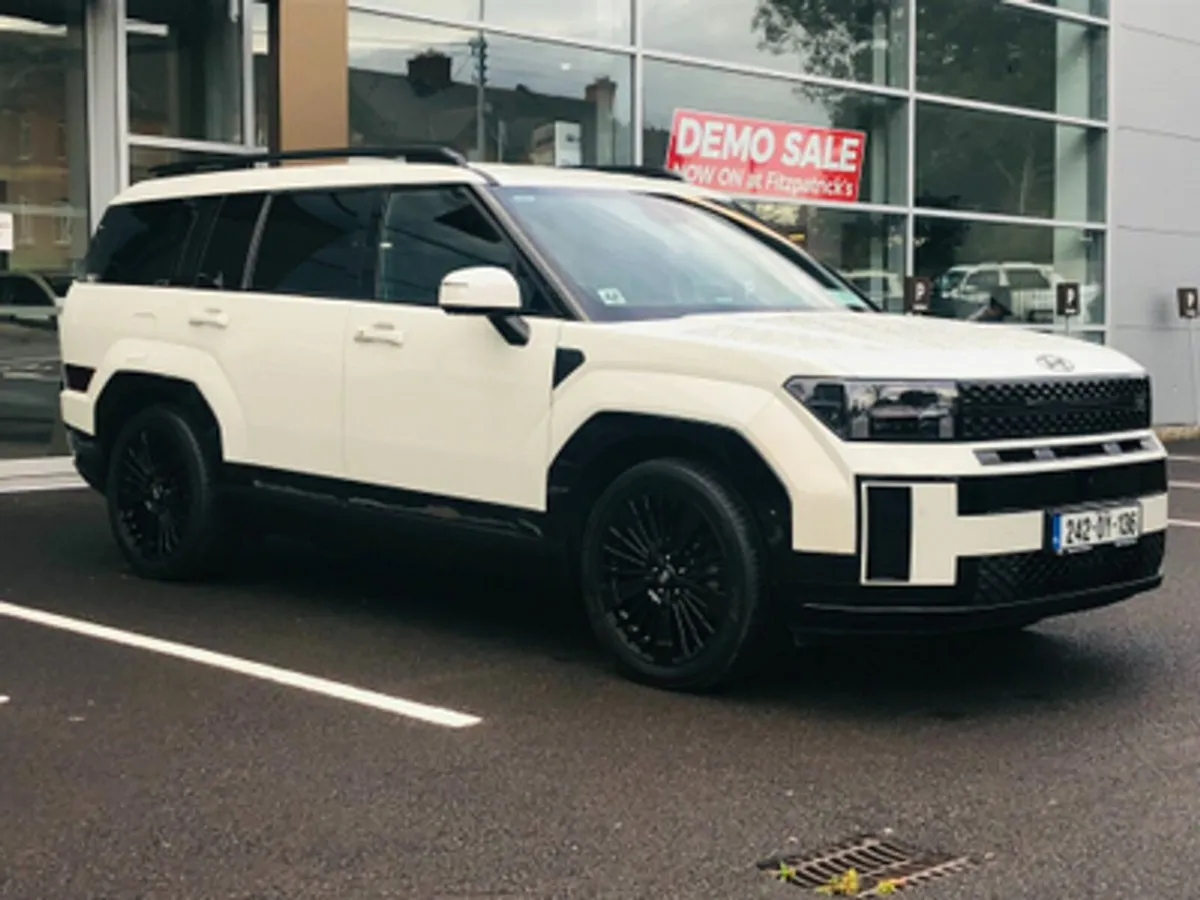 Hyundai Santa Fe Premium Calligraphy 1.6 Plug-In H - Image 3