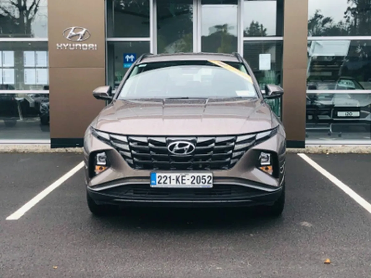 Hyundai Tucson Executive 1.6 Diesel - Image 2