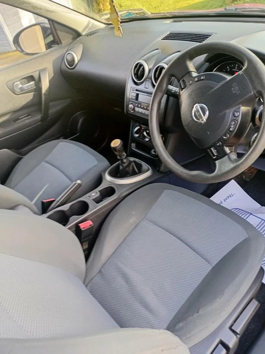 2013 Nissan Qashqia 7 seater - Image 4