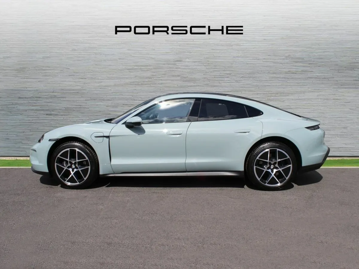 Porsche Taycan RWD - Image 4