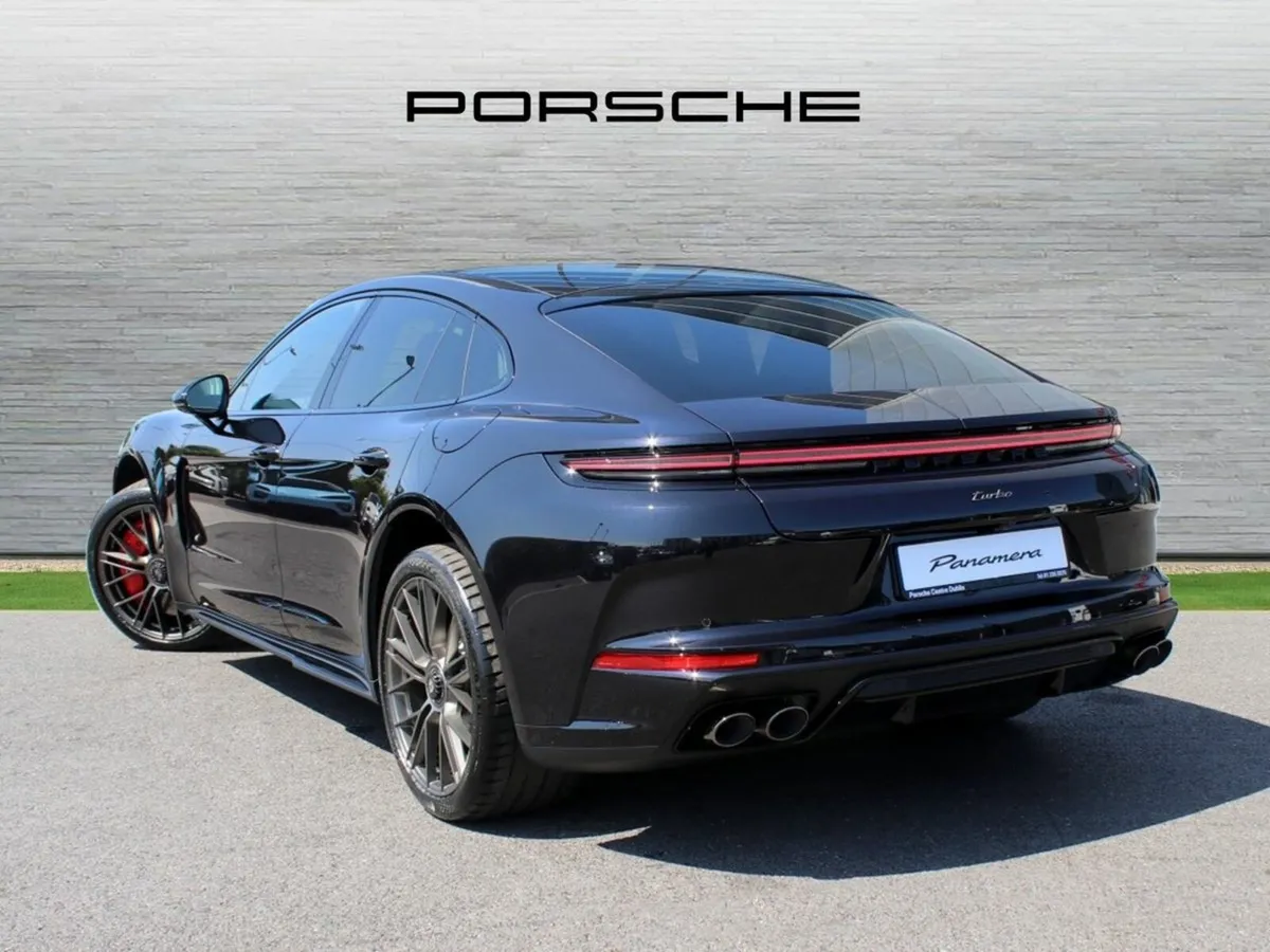 Porsche Panamera Turbo E-Hybrid (New 2026) - Image 3
