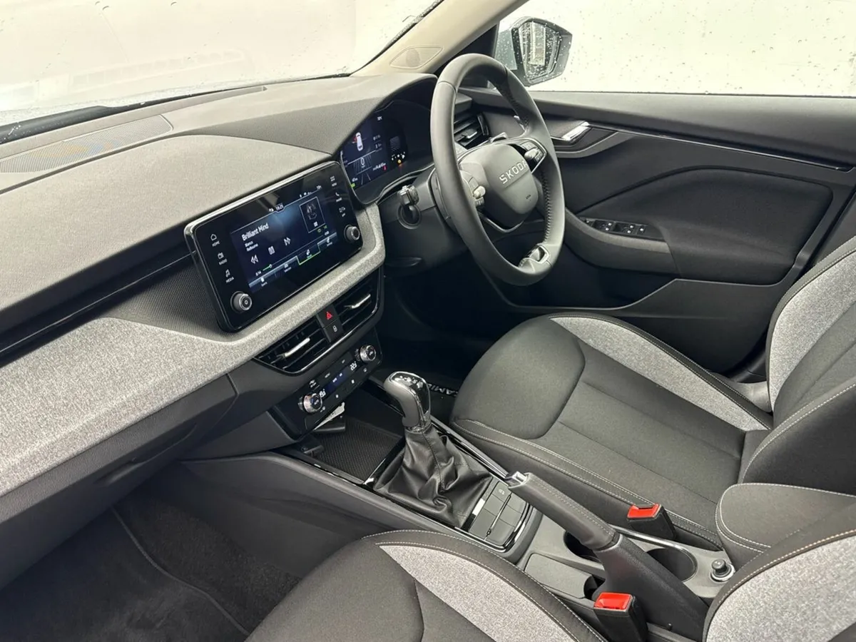 Skoda Kamiq 1.0TSI SEL AUTO *FREE HAMPER* €65 P/W - Image 4