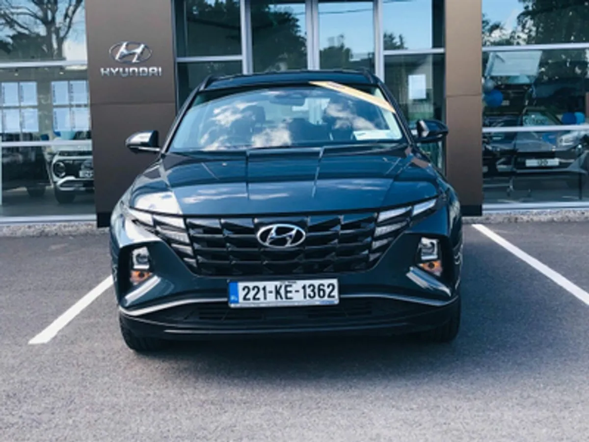 Hyundai Tucson Executive 1.6 Diesel - Image 2