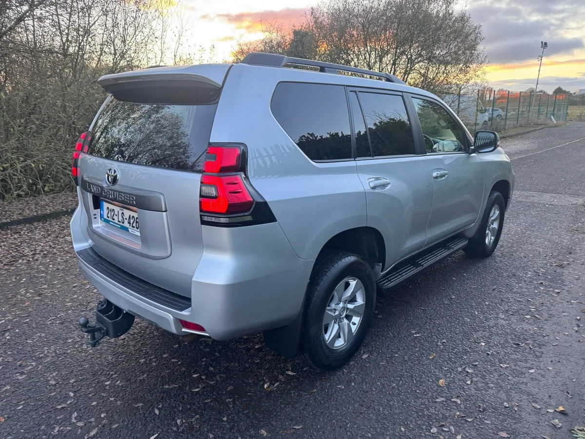 Toyota LandCruiser LWB commercial, no vat receipt - Image 4