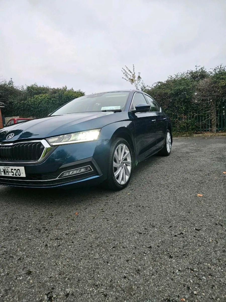 AUTOMATIC 2021 SKODA OCTAVIA 2.0 Diesel - Image 1