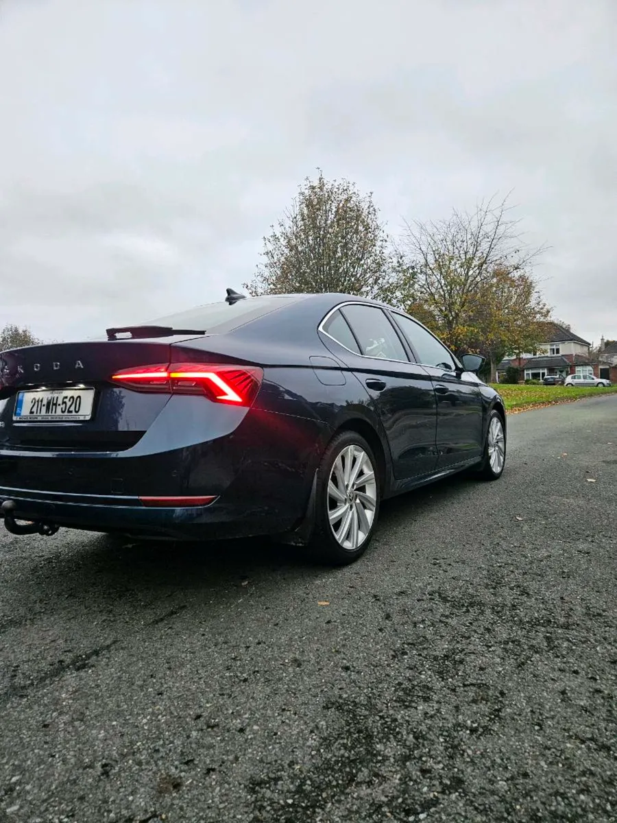 AUTOMATIC 2021 SKODA OCTAVIA 2.0 Diesel - Image 3