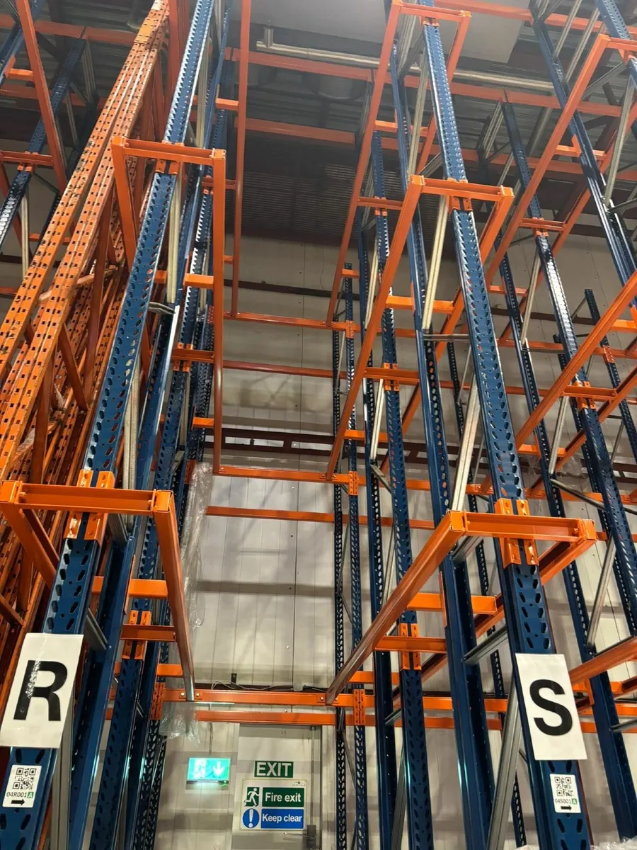 Mobile Pallet Racking - Image 1