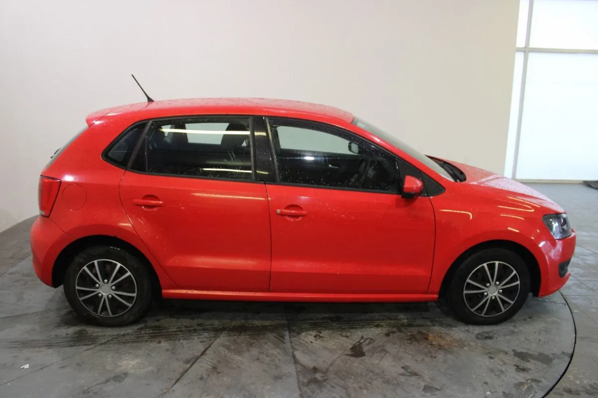 Volkswagen Polo Trendline 1.2 60bhp 5DR - Image 4