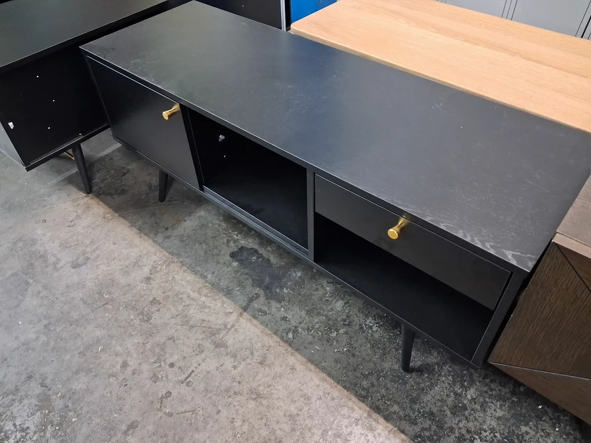 Showroom Furniture Auction - Image 2