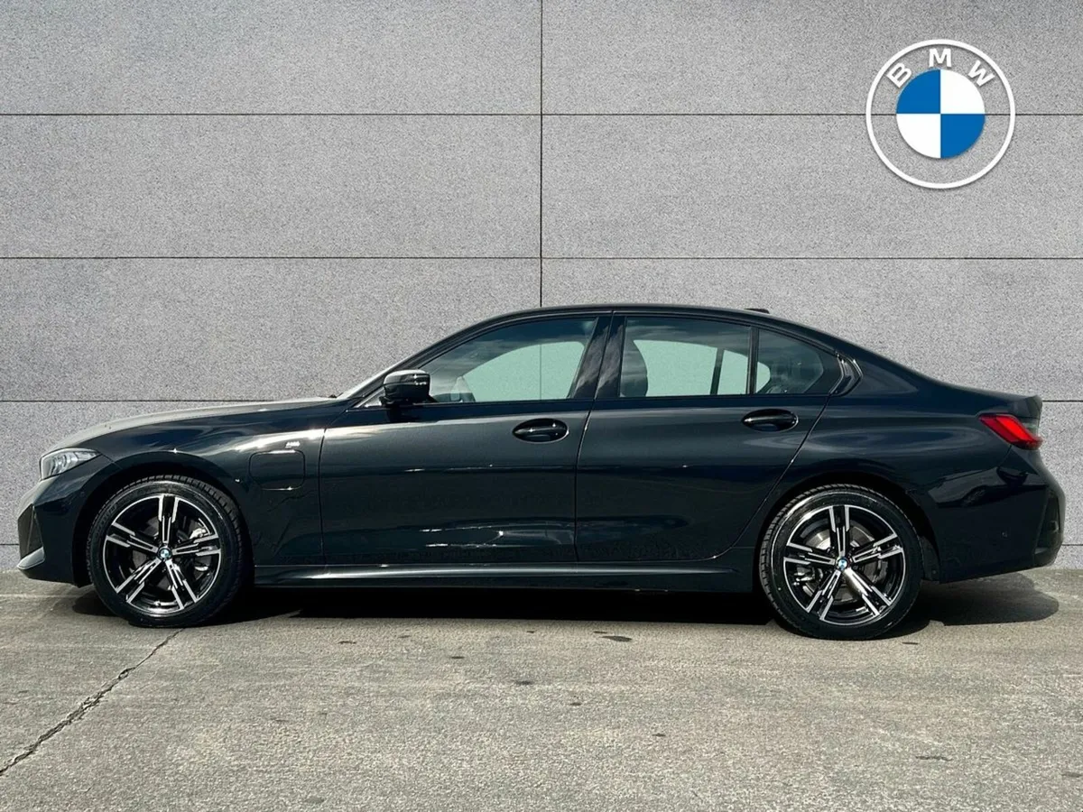 BMW 3-Series 330e M Sport - Image 3