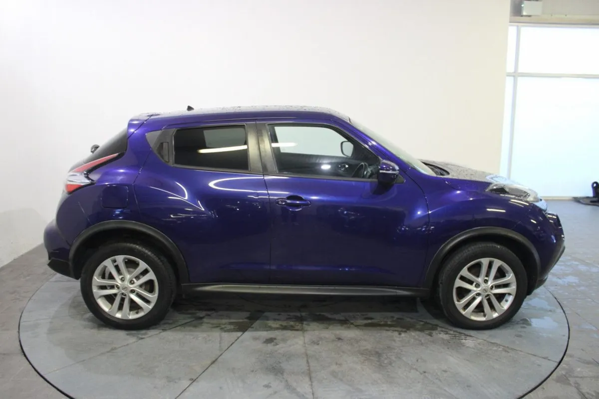 Nissan Juke 1.2 Dig-t Acenta Premium - Image 3