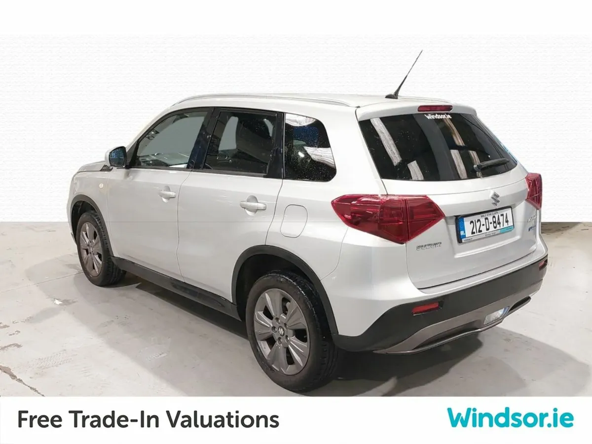 Suzuki Vitara 1.4 Hybrid SZT MT - Image 3