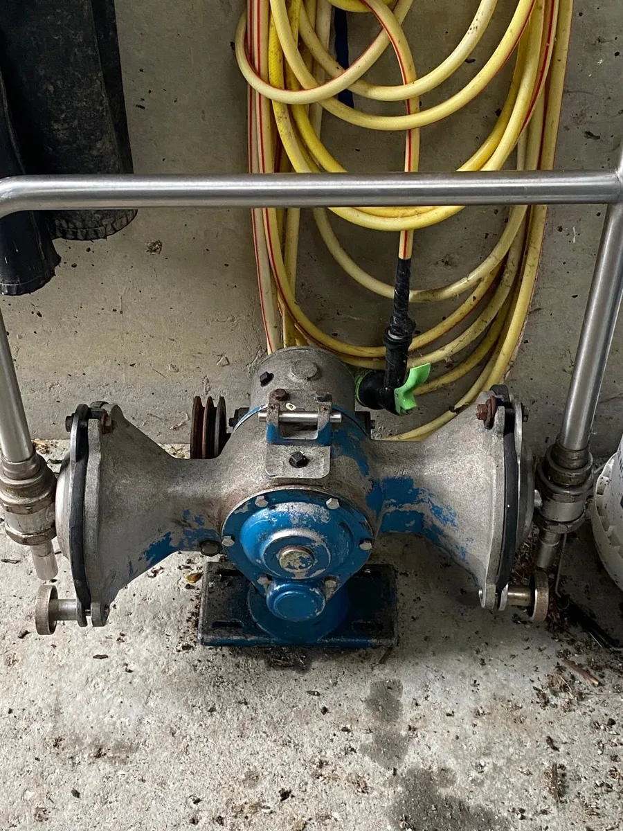 Double & Single Diaphragm - Image 1