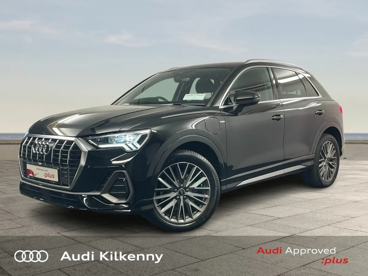 Audi Q3 45 TFSI E S Tronic S line with Reverse Cam - Image 3