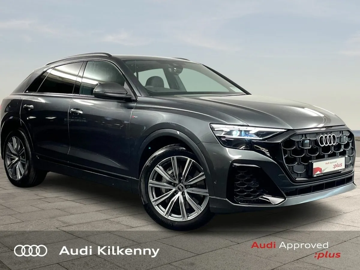 Audi Q8 SUV 55 TFSI E Q S LINE - Image 1
