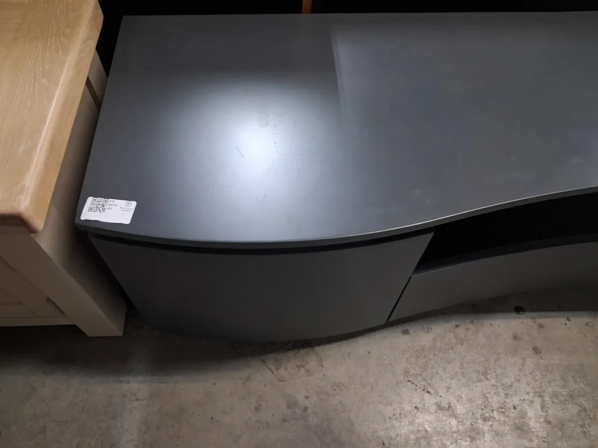 Online Auction Of A TV Unit Stand & More! - Image 2