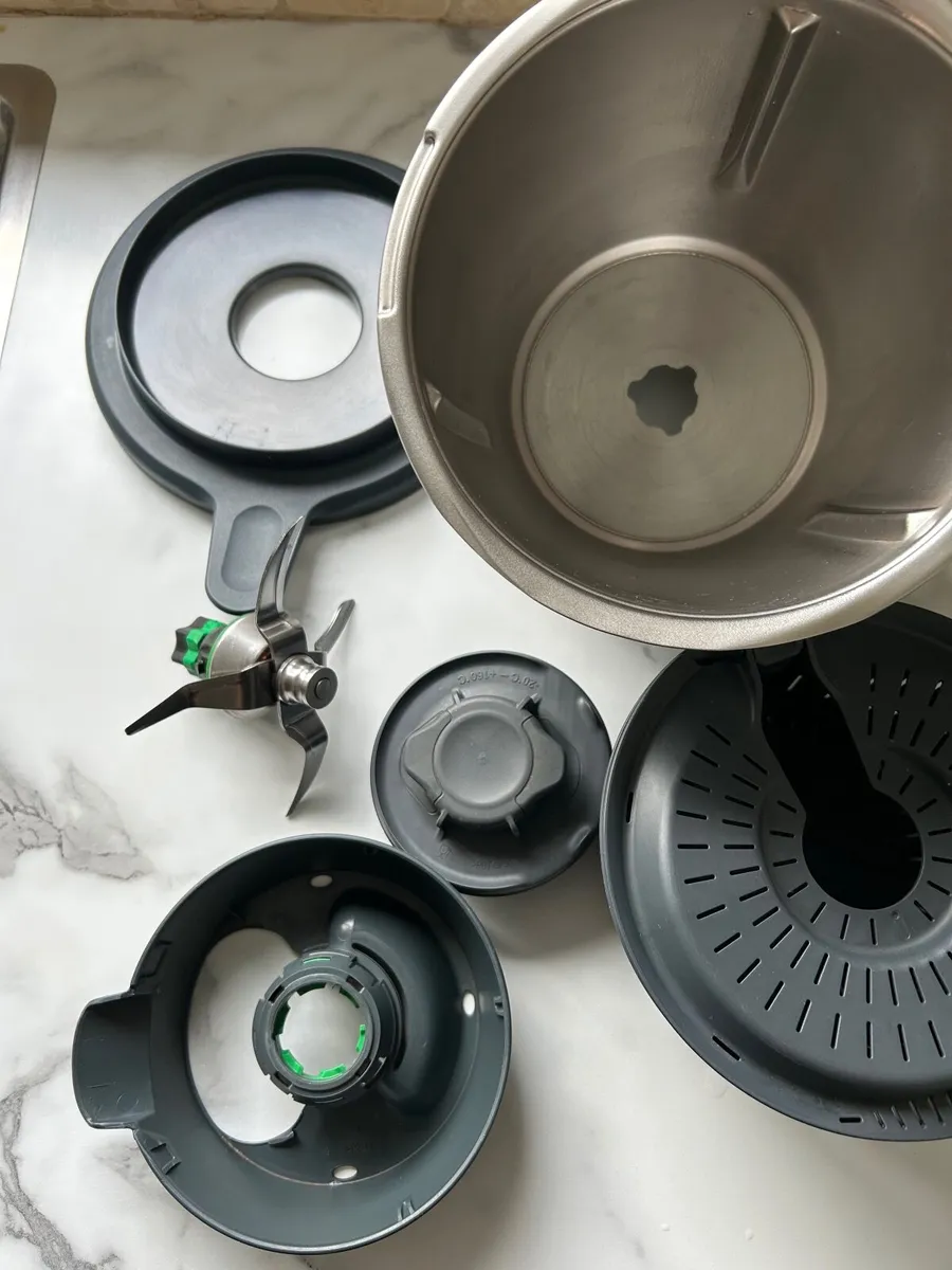 Thermomix TM6 Bowl + Simmering Basket + Measuring - Image 3