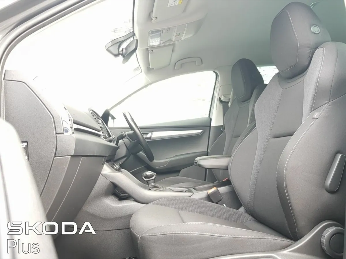 Skoda Karoq 2.0TDI 115HP DSG Ambition - Image 3