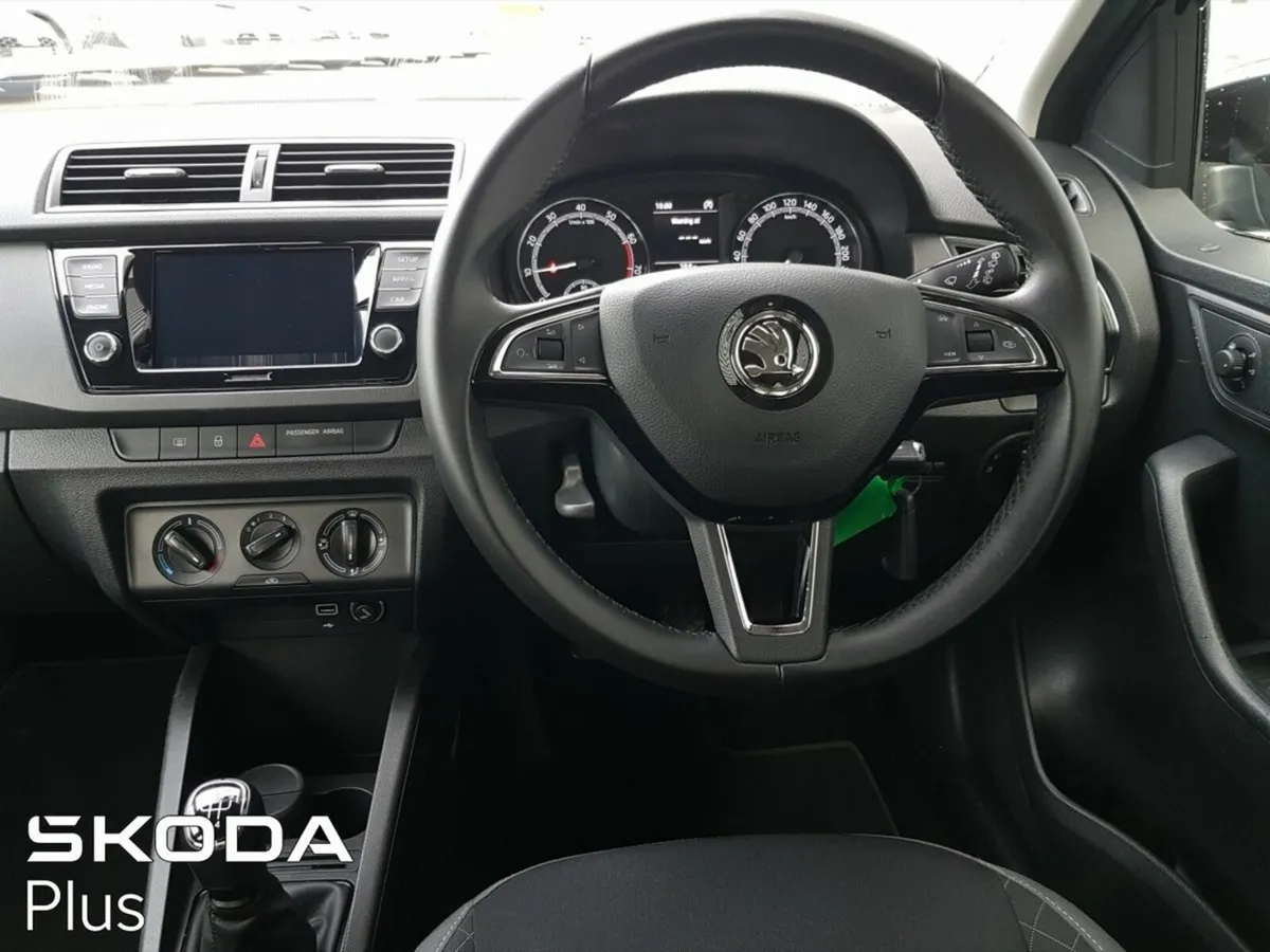 Skoda Fabia 1.0TSI 95HP Ambition - Image 2