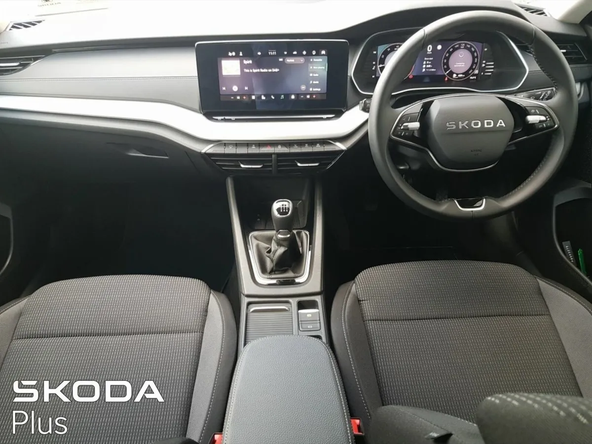 Skoda Octavia Selection 2.0TDI 115HP - Image 2