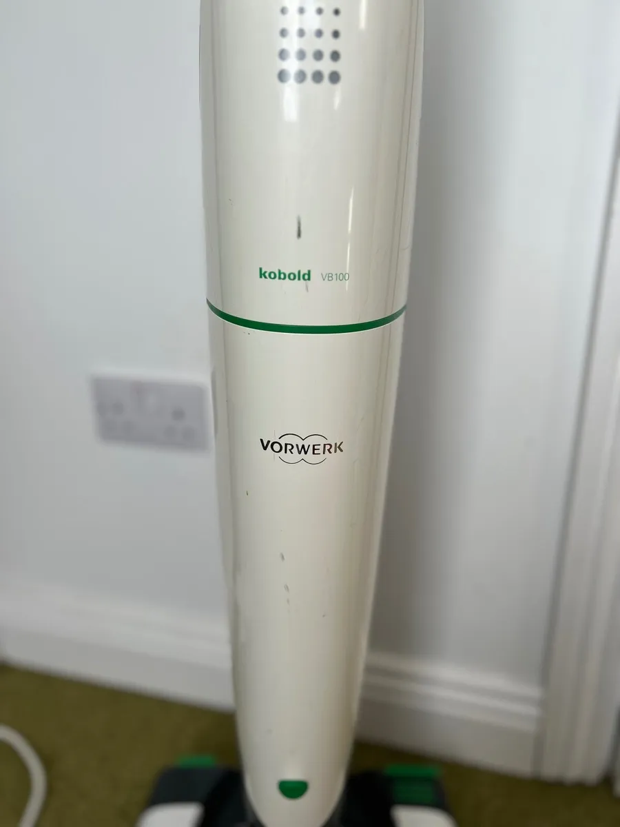 Vorwerk Kobold VB100 with SPB100 head - Image 2