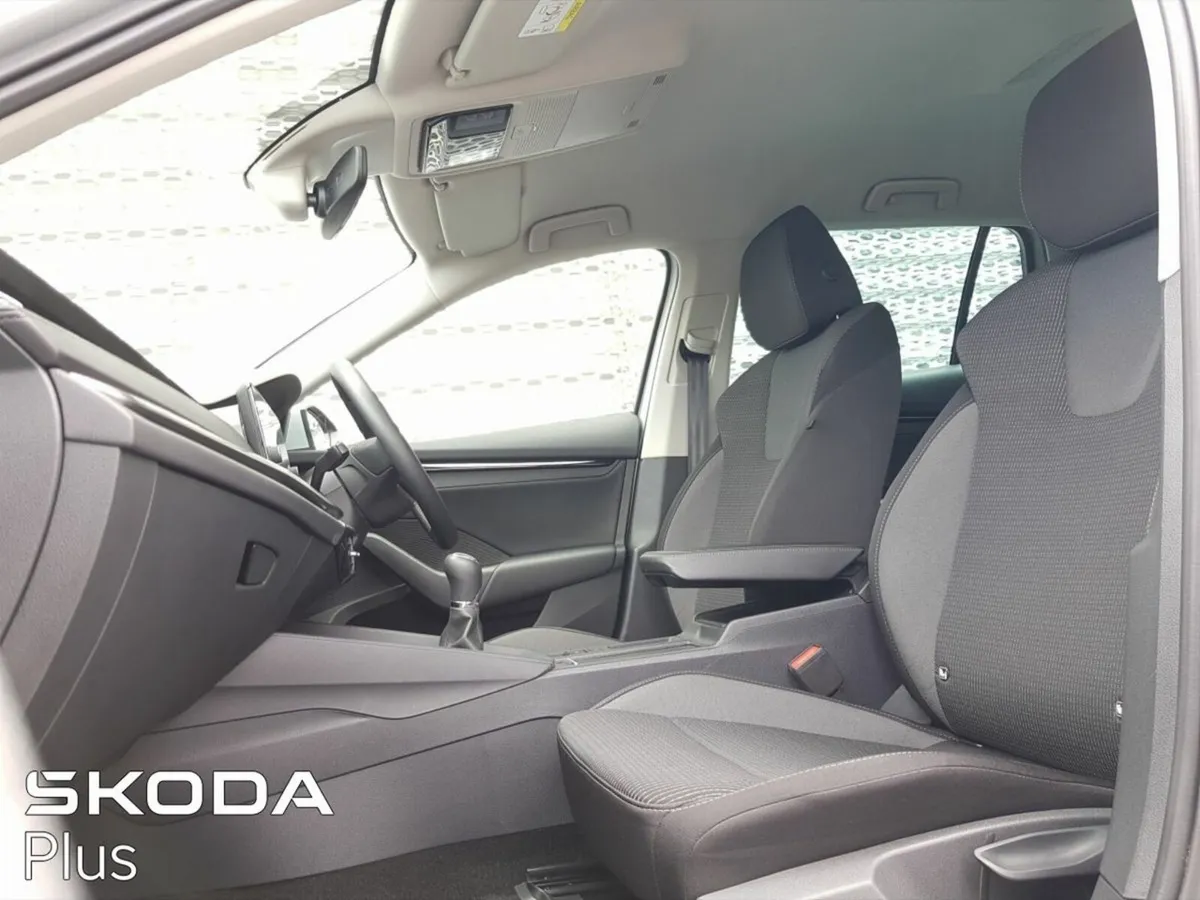 Skoda Octavia OCTAVIA COMBI AMB 2.0TDI 115HP - Image 3