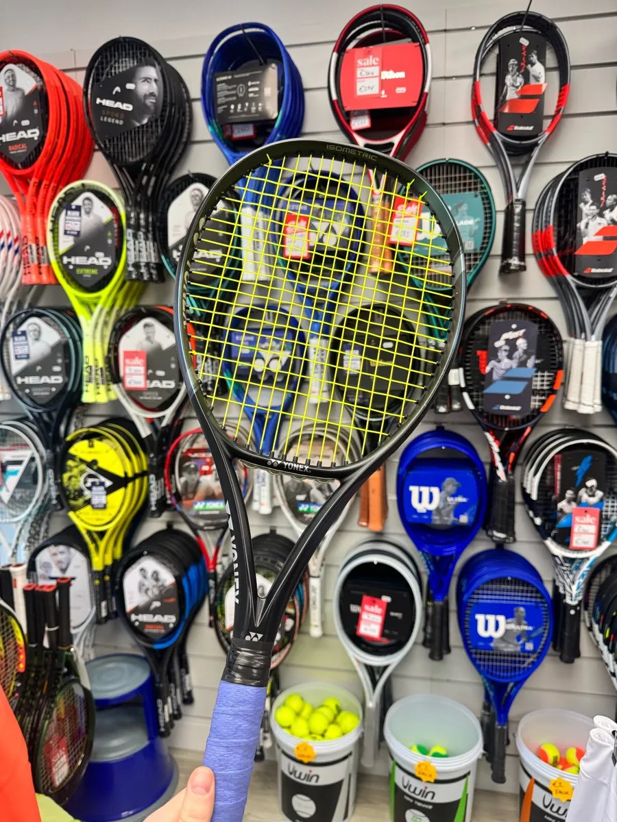 Yonex Ezone 98 - Image 1