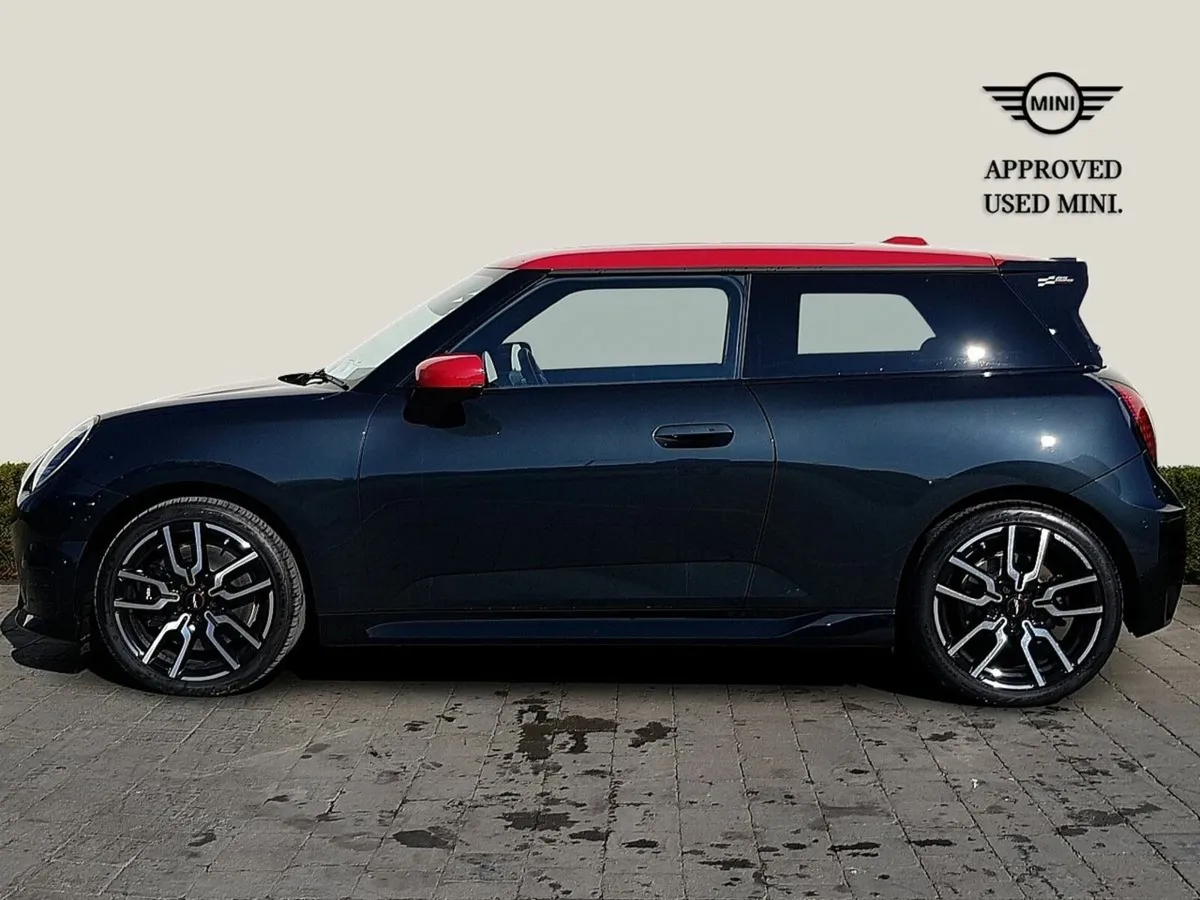 Mini Cooper E Sport Level 2 - Image 3