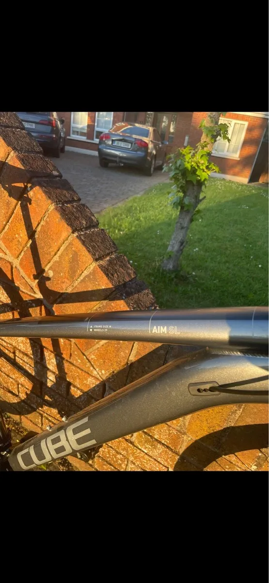 Cube Aim SL 29” Mountain bike - Image 4