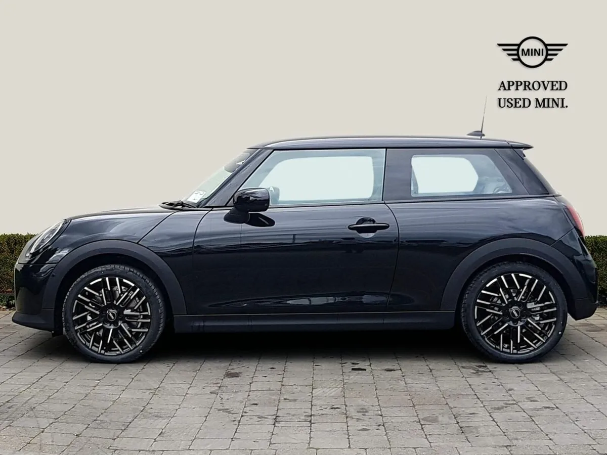 Mini Cooper Exclusive Level 1 - Image 4