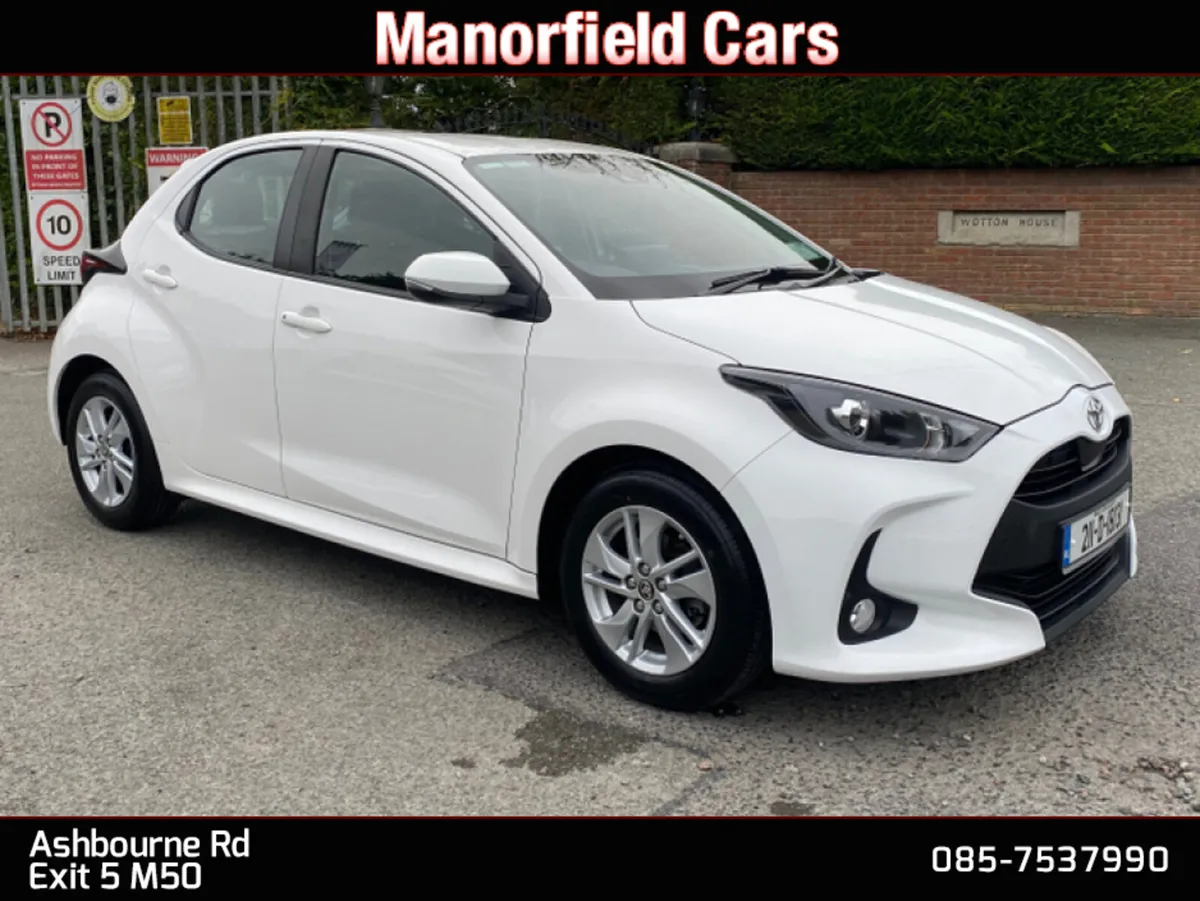 2021 211 Toyota Yaris Luna 1.0 Petrol 4dr Hatch - Image 1