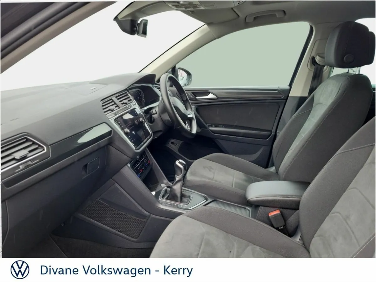 Volkswagen Tiguan ELEGANCE 2.0 TDI 150 BHP - Image 4