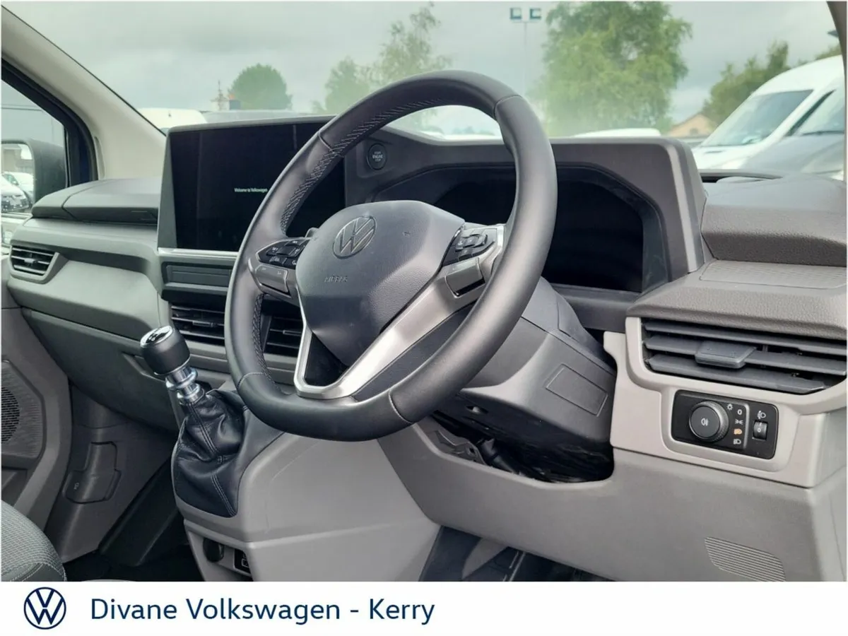 Volkswagen Transporter TRENDLINE 2.0TDI 150BHP LWB - Image 3
