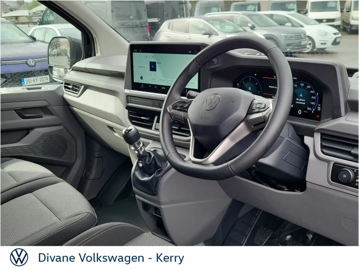 Volkswagen Transporter HIGHLINE LWB 110BHP 5 YR SE - Image 3
