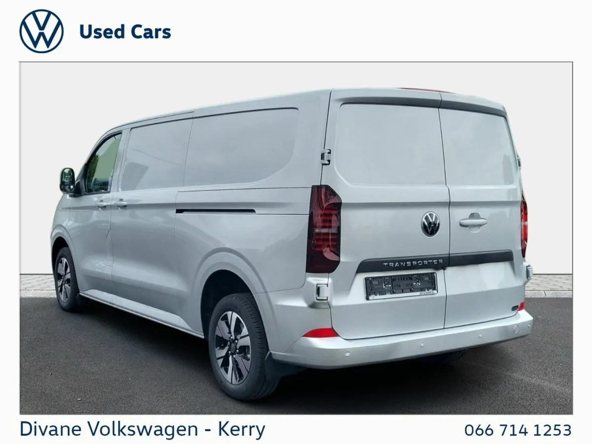 Volkswagen Transporter TRENDLINE PLUS 2.0TDI 150BH - Image 4