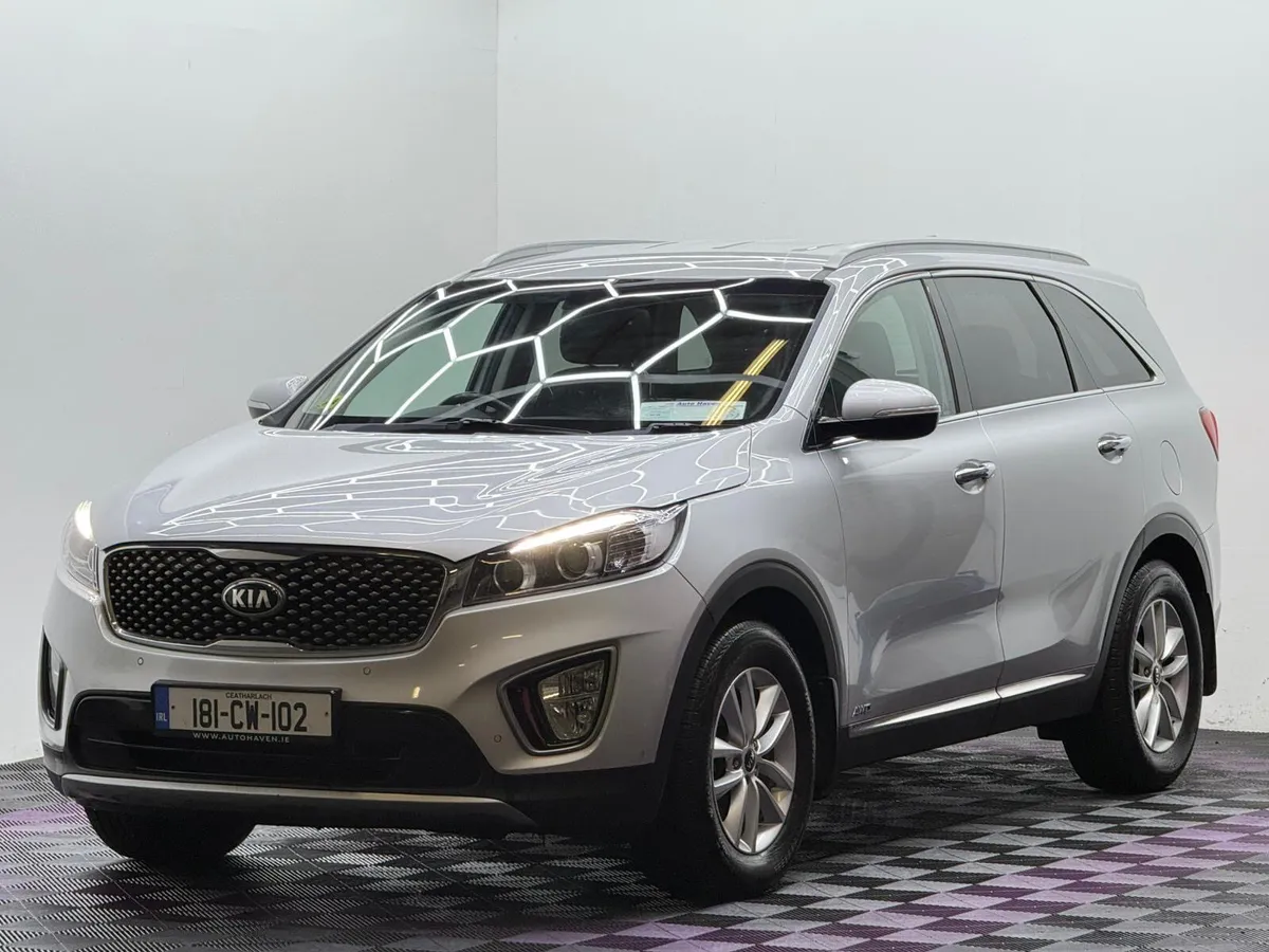 2018 Kia Sorento EX  AWD 5 Seats, New NCT - Image 3