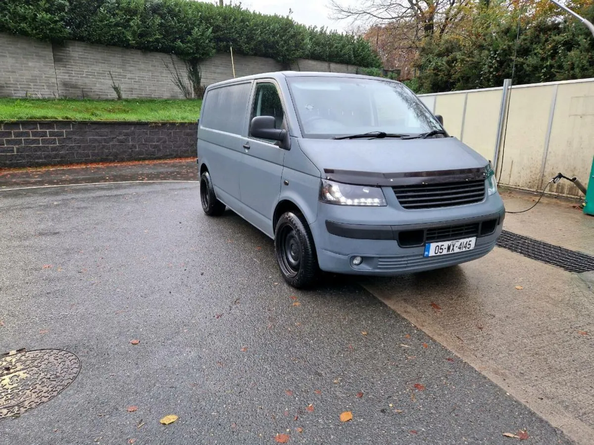 Vw Transporter T5 - Image 1