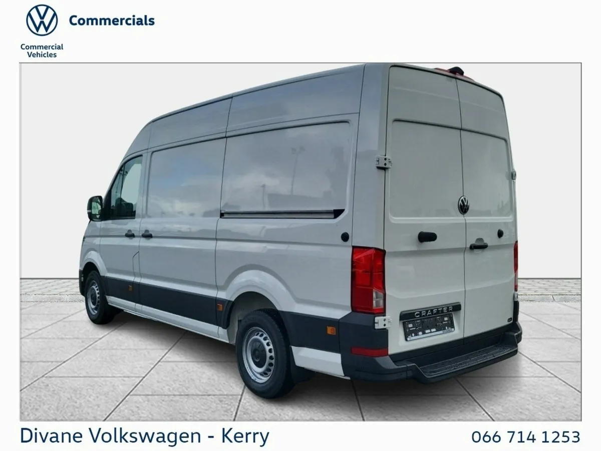 Volkswagen Crafter AUTOMATIC HIGHLINE 35 MWB 140HP - Image 2