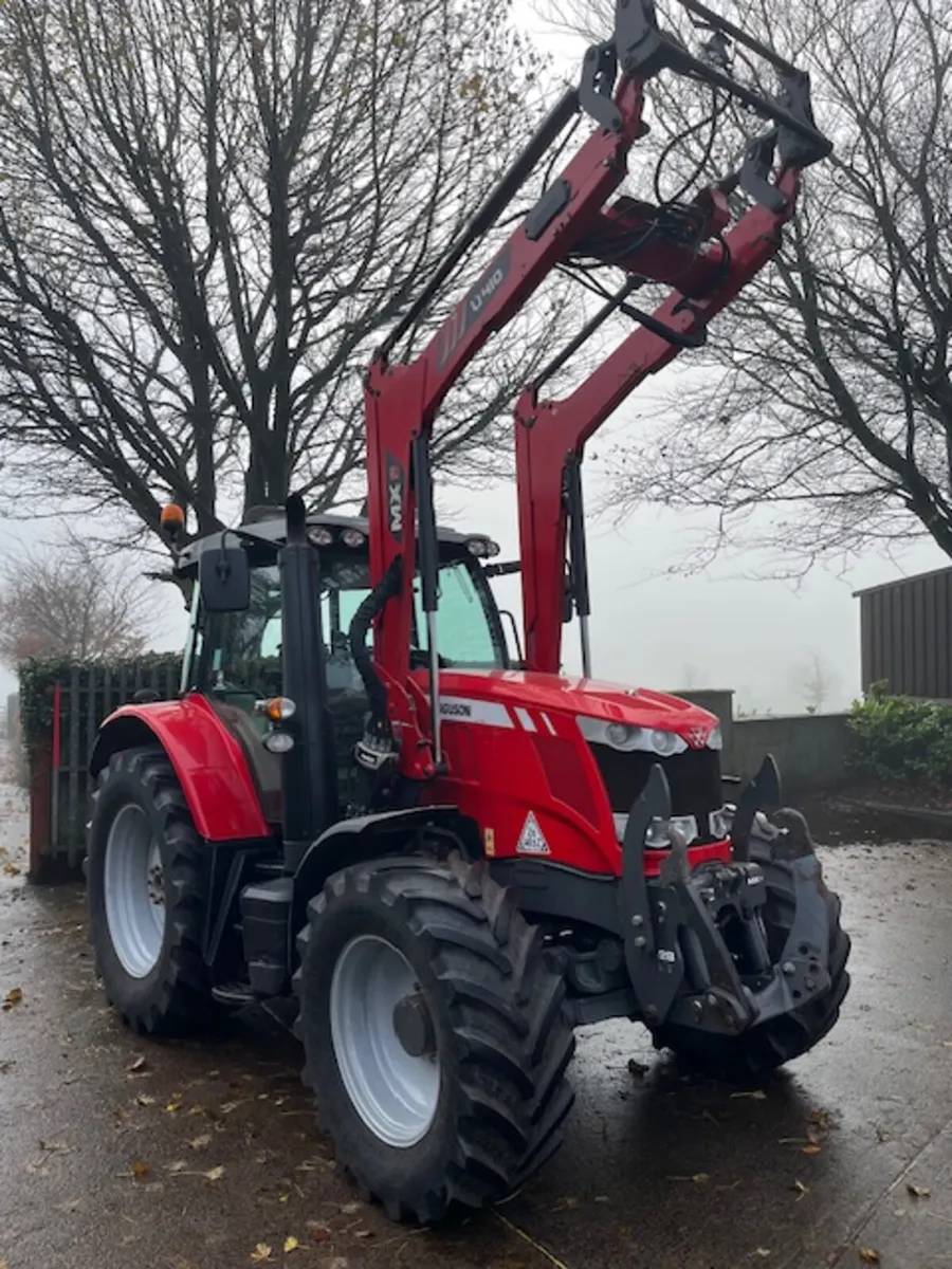 MF 6713 S DYNA-4 c/w MX U410 Loader Tractor - Image 2