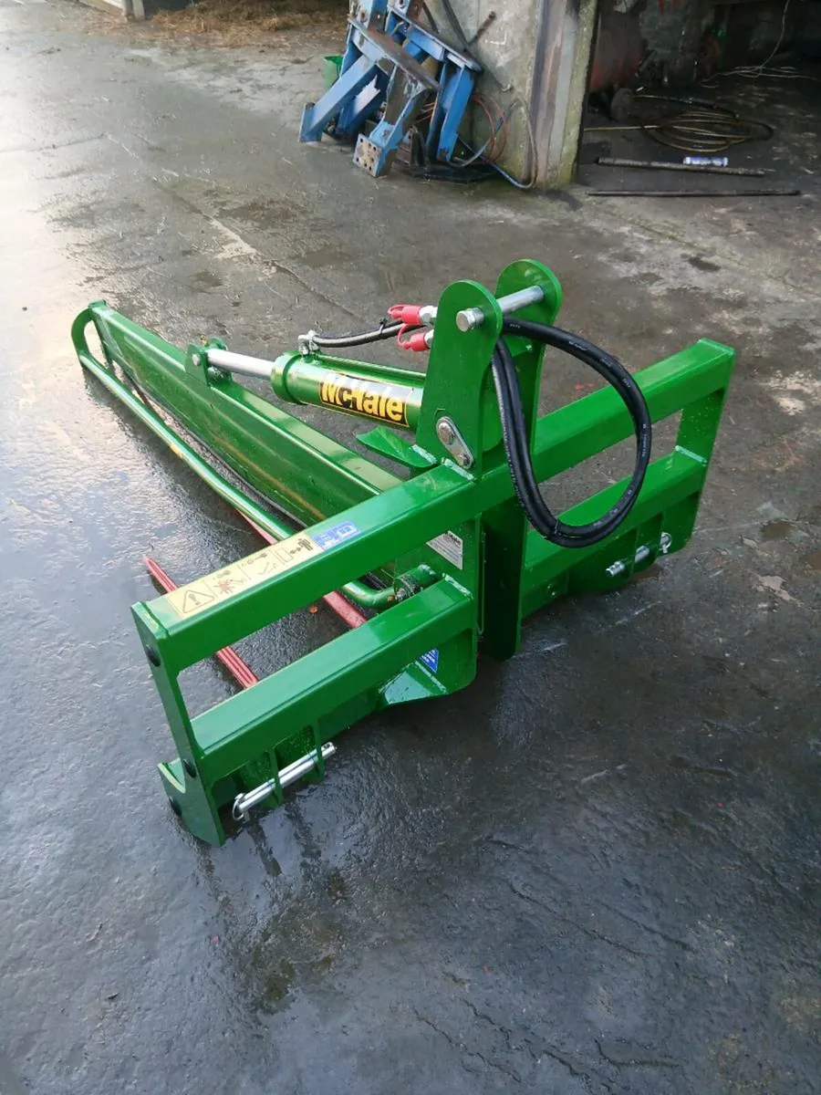Mchale bales spliters - Image 1