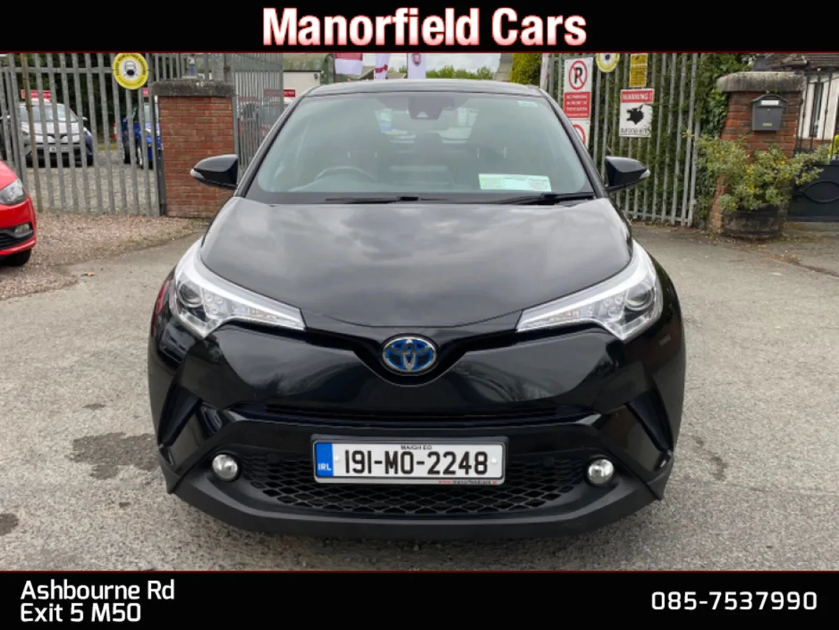 2019 Toyota C-HR 1.8 HYBRID / NCT 05/2027 - Image 3