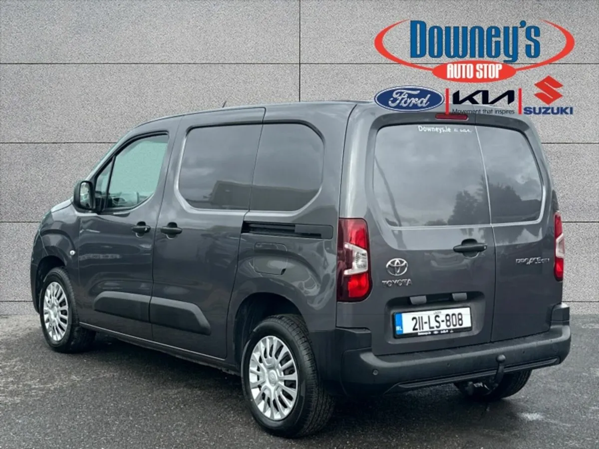 Toyota Proace 1.5 TD 3-SEATER VAN *STRAIGHT SALE S - Image 3