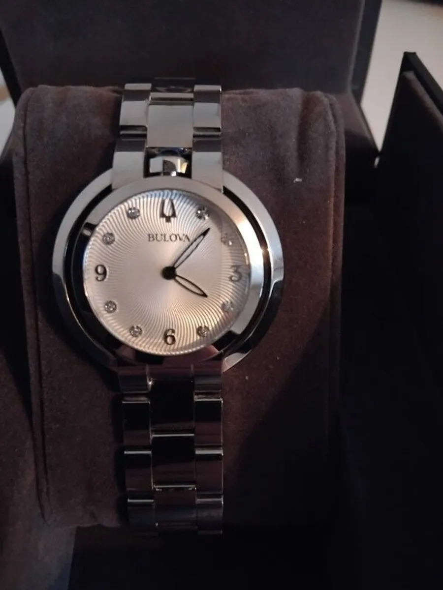 ladies watch - Image 3