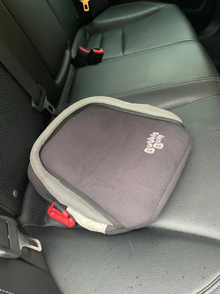 Booster seat - Image 1